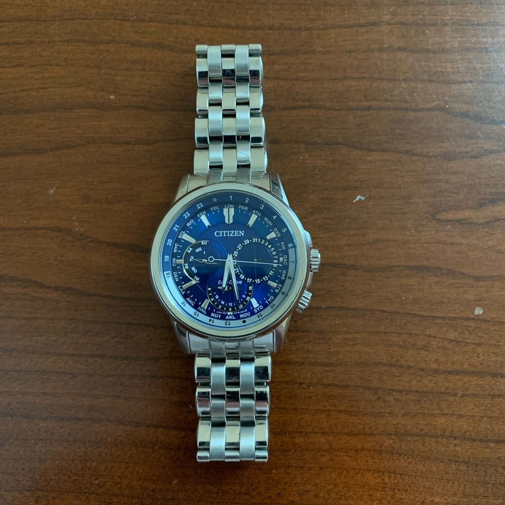 Citizen Calendrier watch.